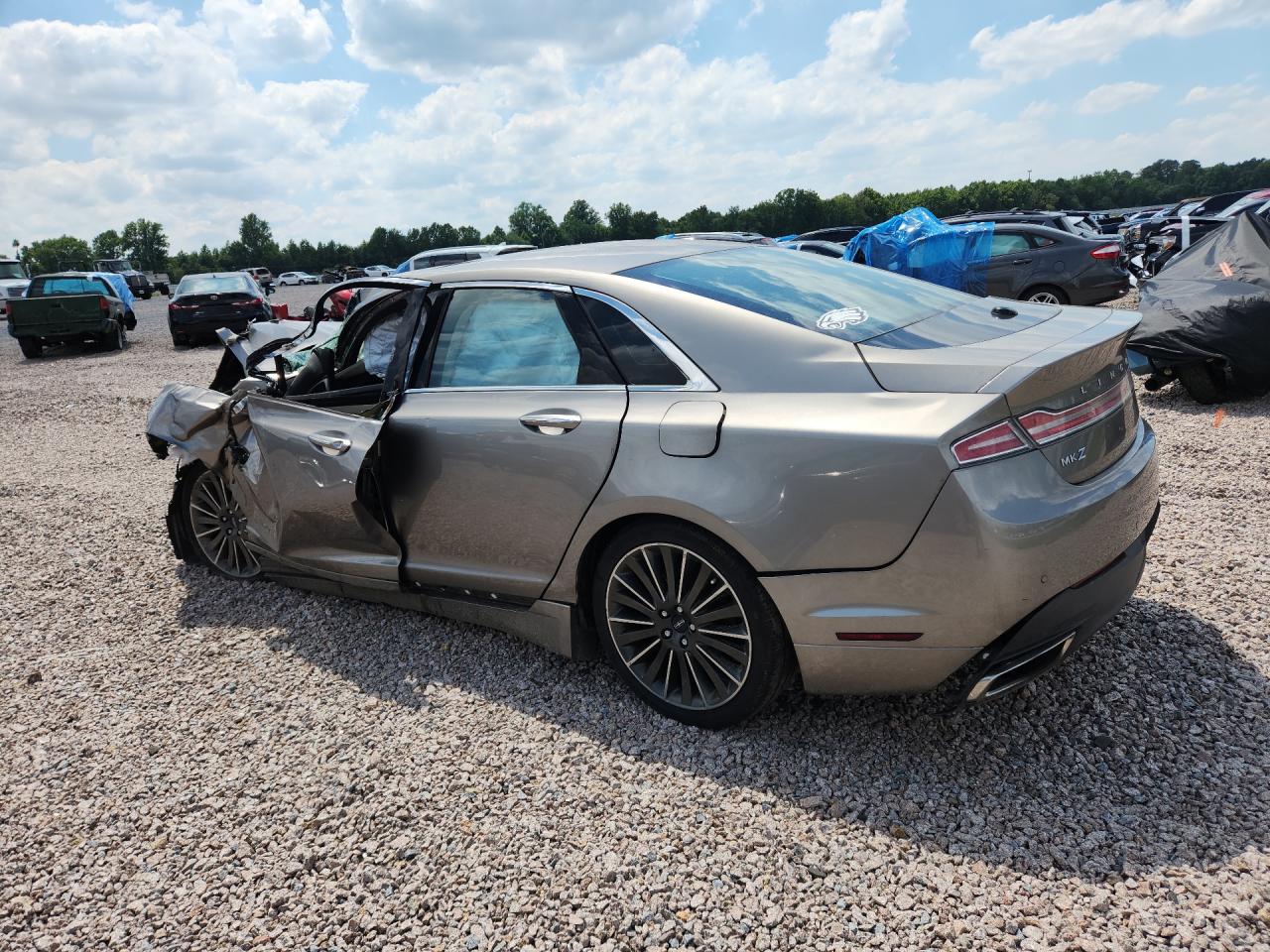 2016 LINCOLN MKZ
