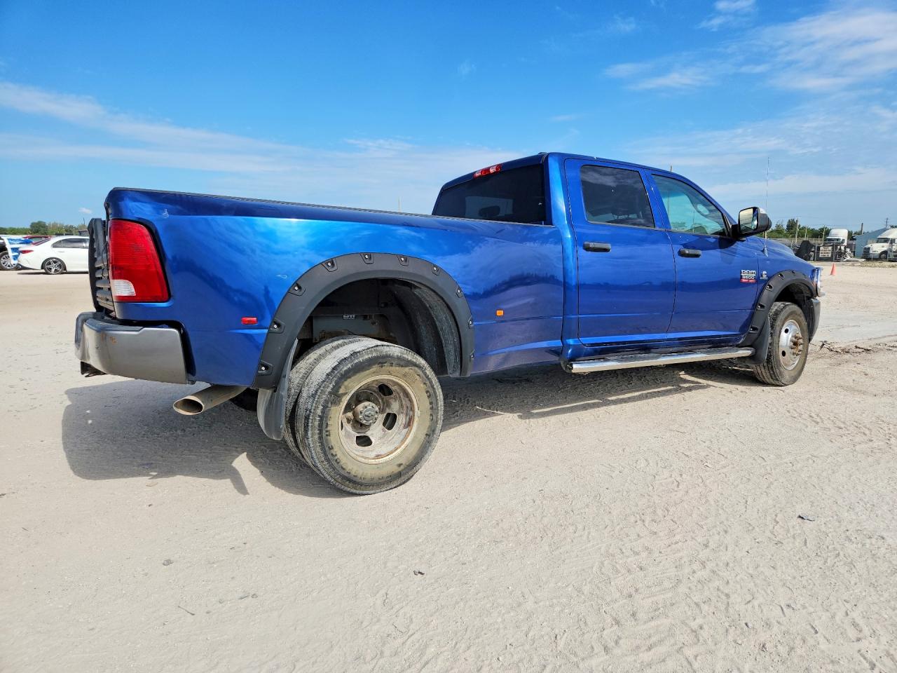2011 DODGE RAM 3500