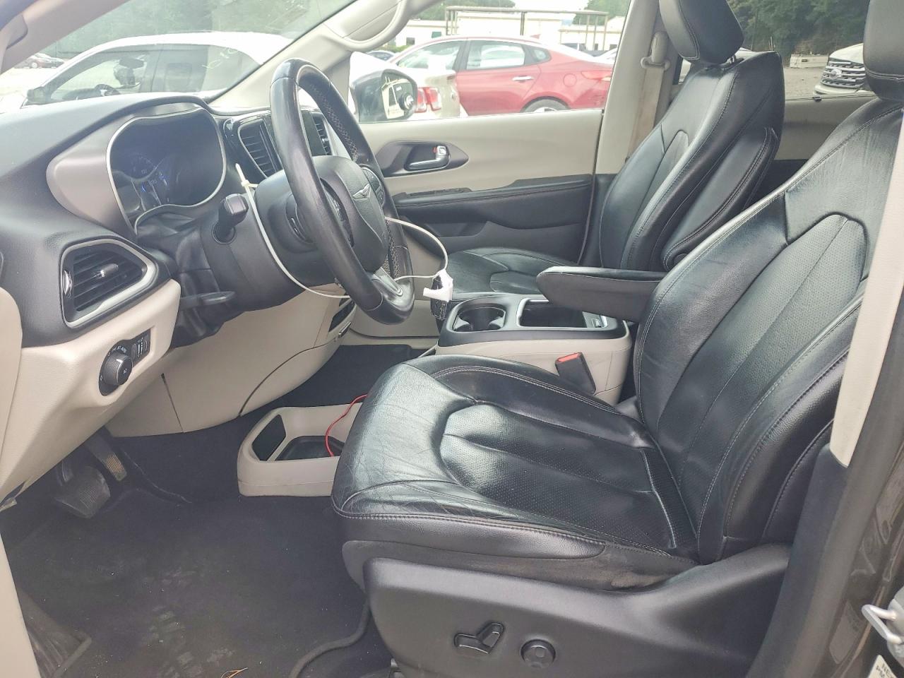 2022 CHRYSLER PACIFICA
