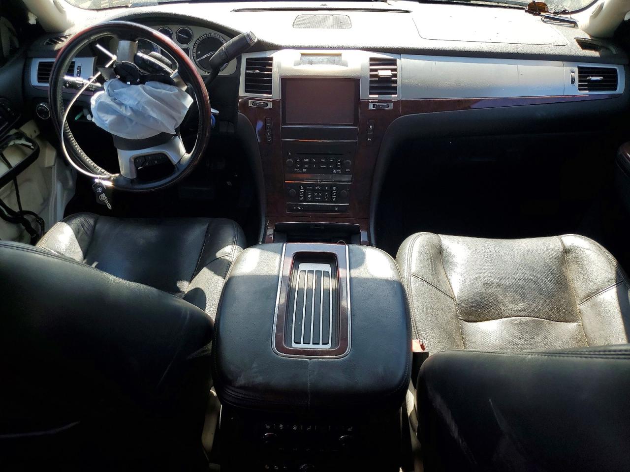2012 CADILLAC ESCALADE