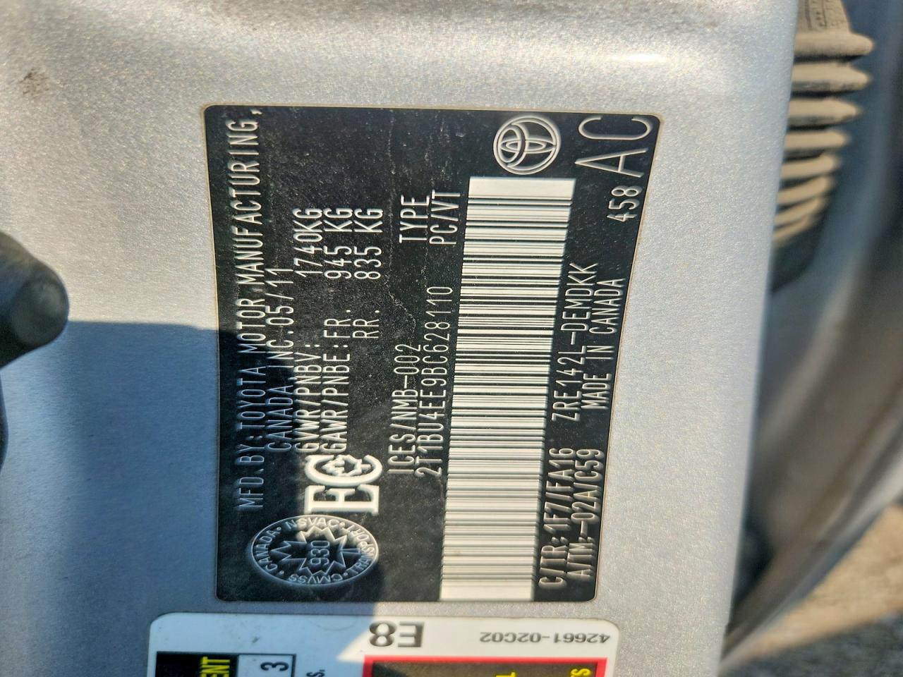 2011 TOYOTA COROLLA