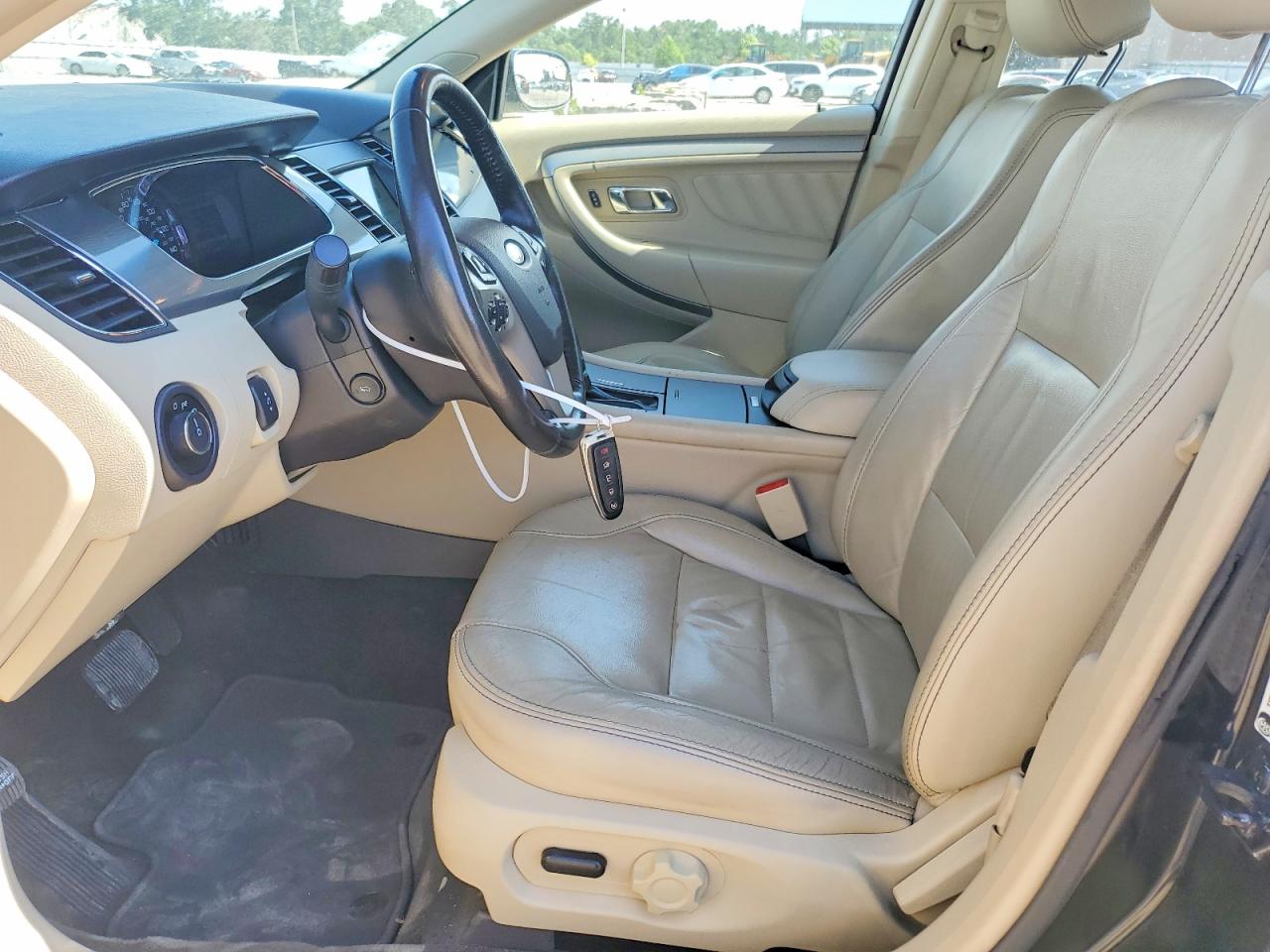 2016 FORD TAURUS