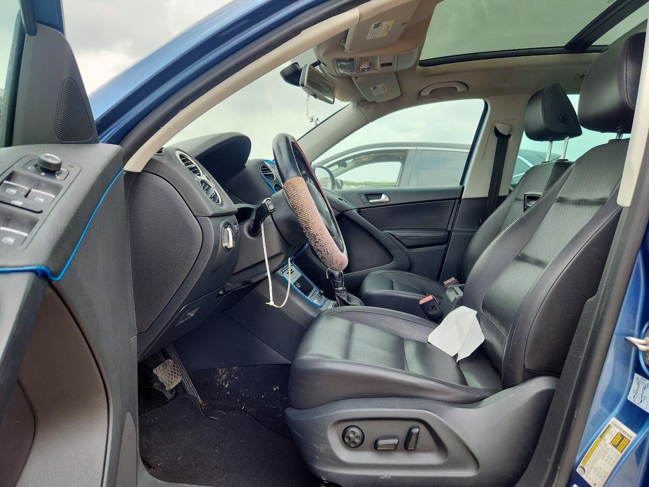 2017 VOLKSWAGEN TIGUAN