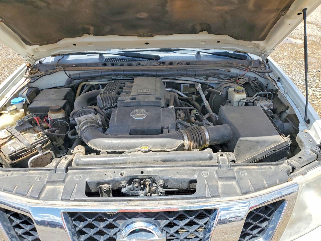 2017 NISSAN FRONTIER