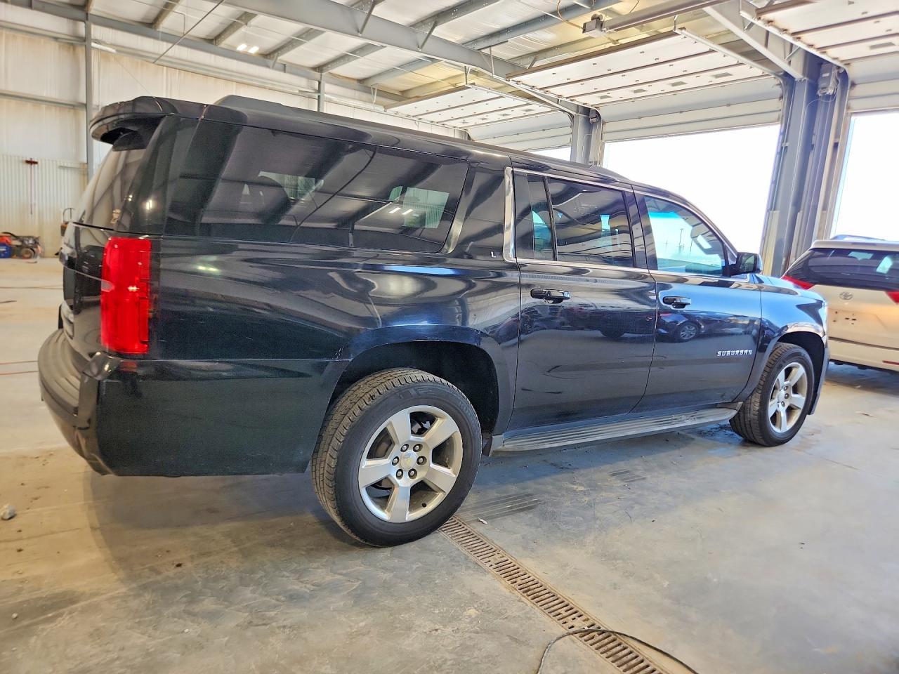 2015 CHEVROLET SUBURBAN