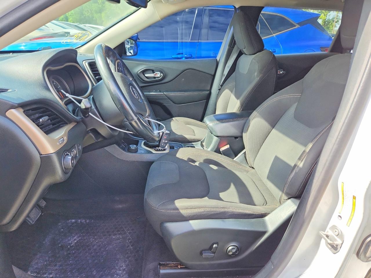 2016 JEEP CHEROKEE