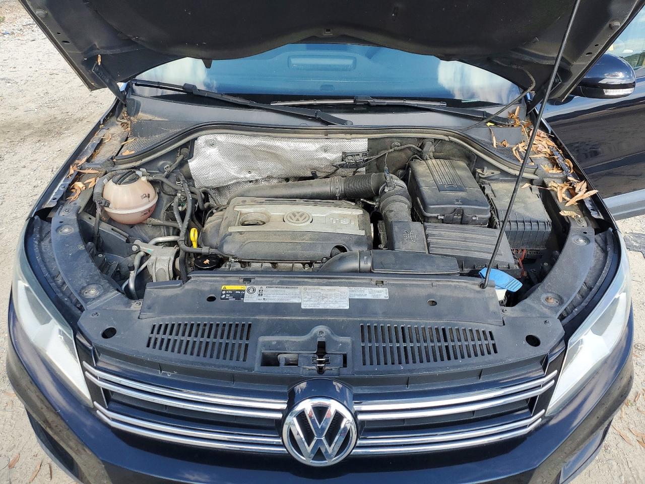 2014 VOLKSWAGEN TIGUAN