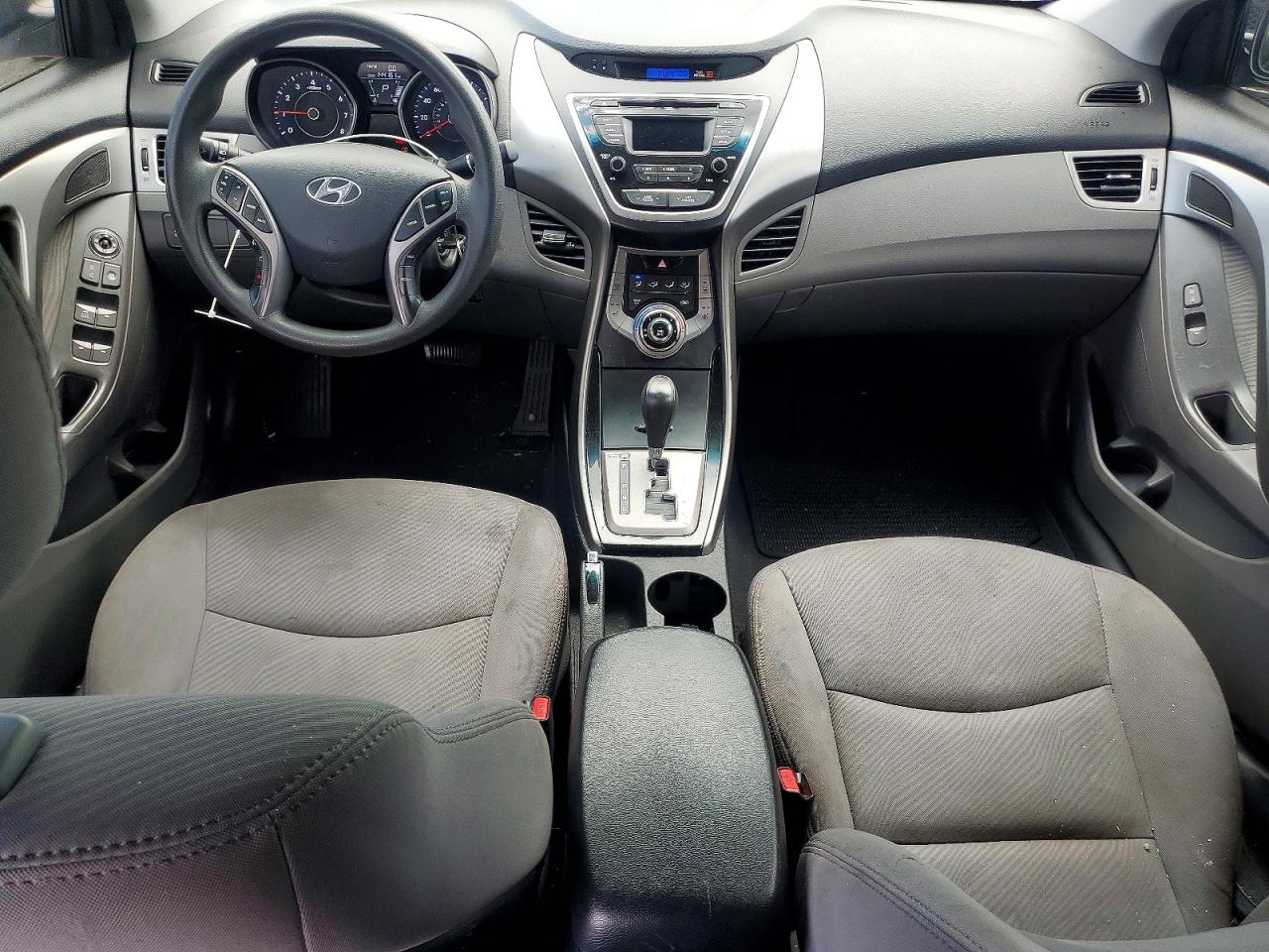2013 HYUNDAI ELANTRA