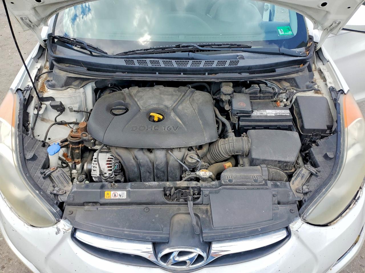 2013 HYUNDAI ELANTRA