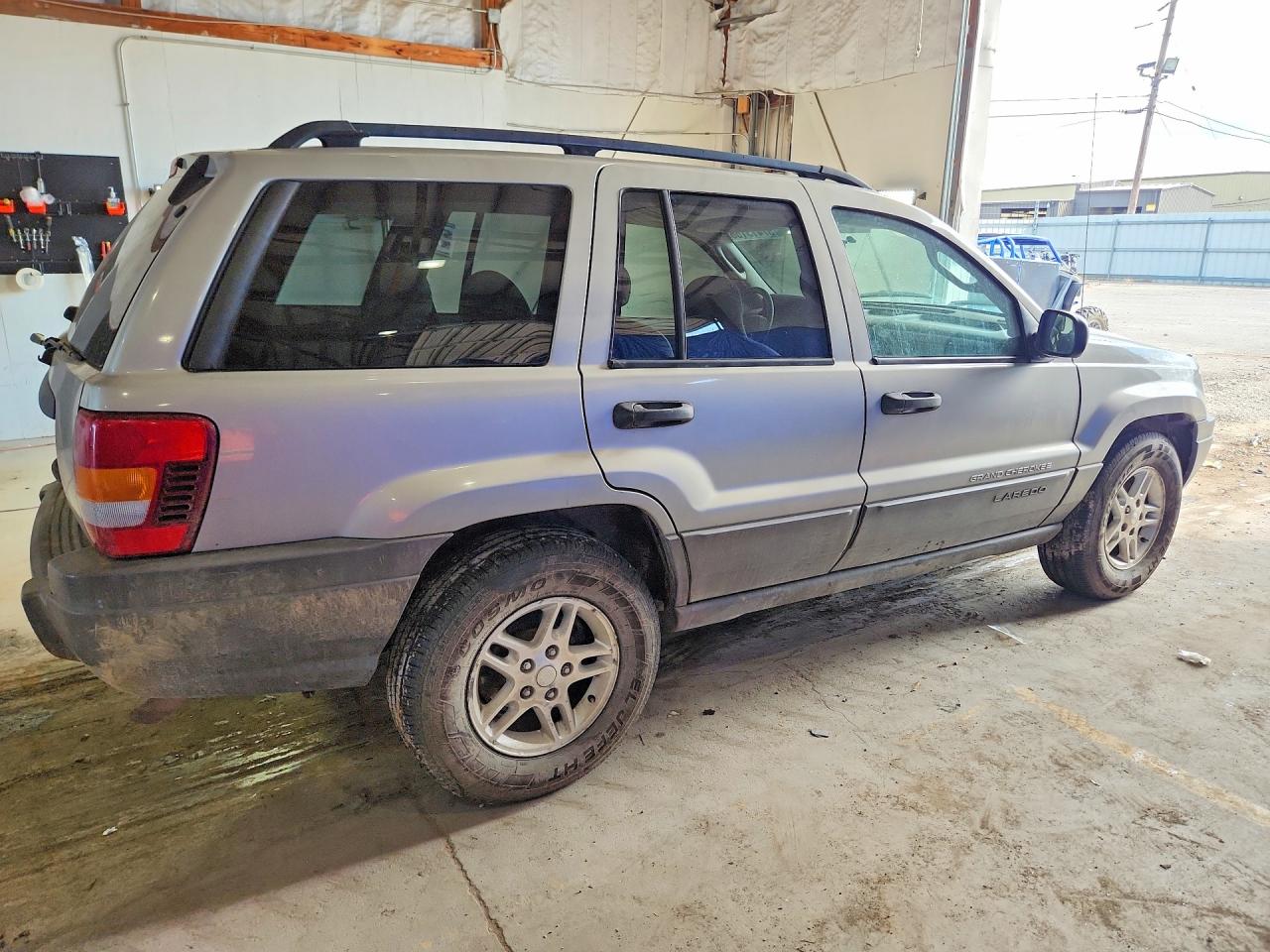 2004 JEEP CHEROKEE