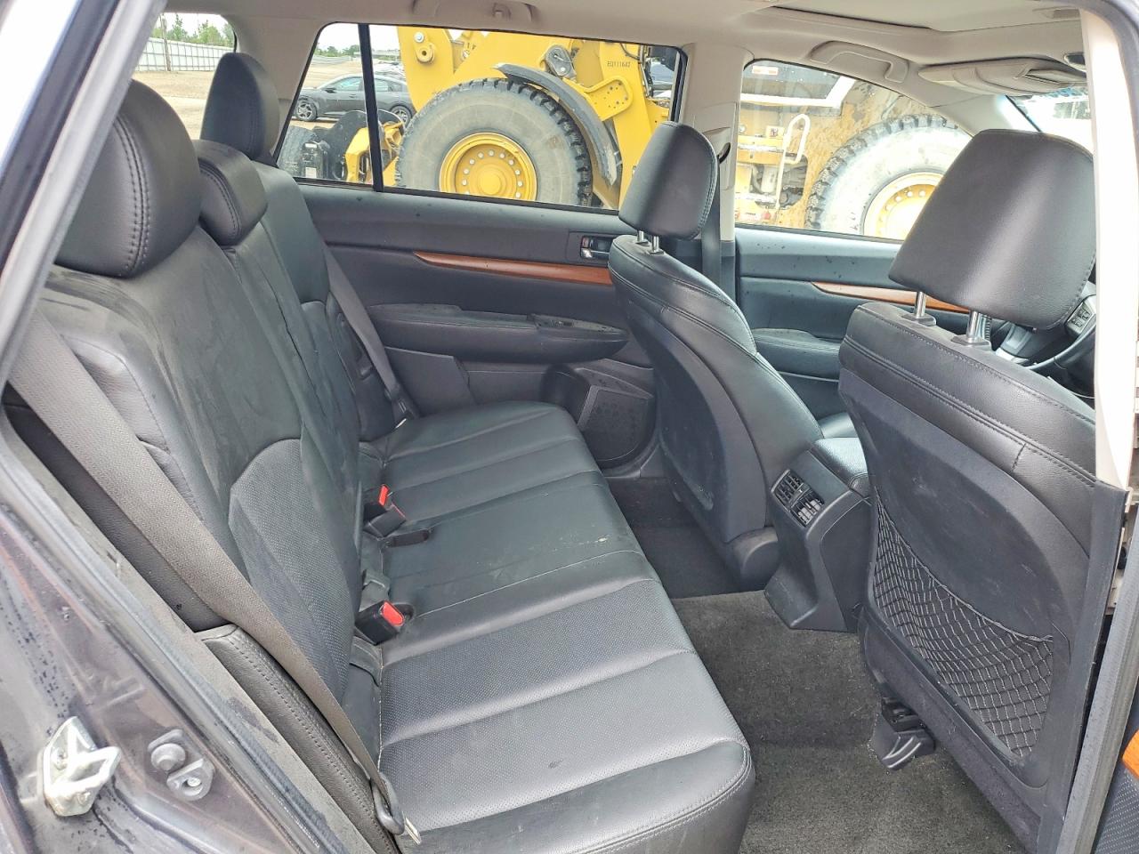 2013 SUBARU OUTBACK