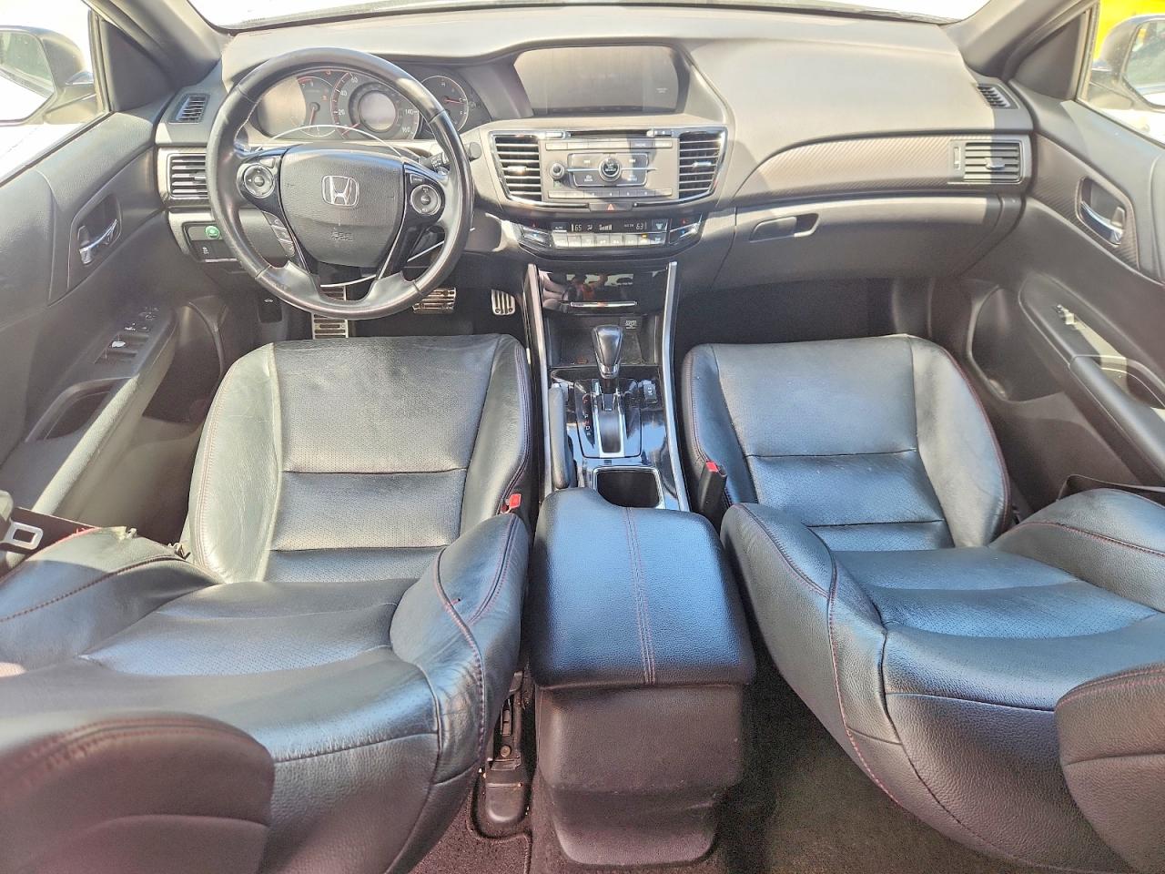 2017 HONDA ACCORD