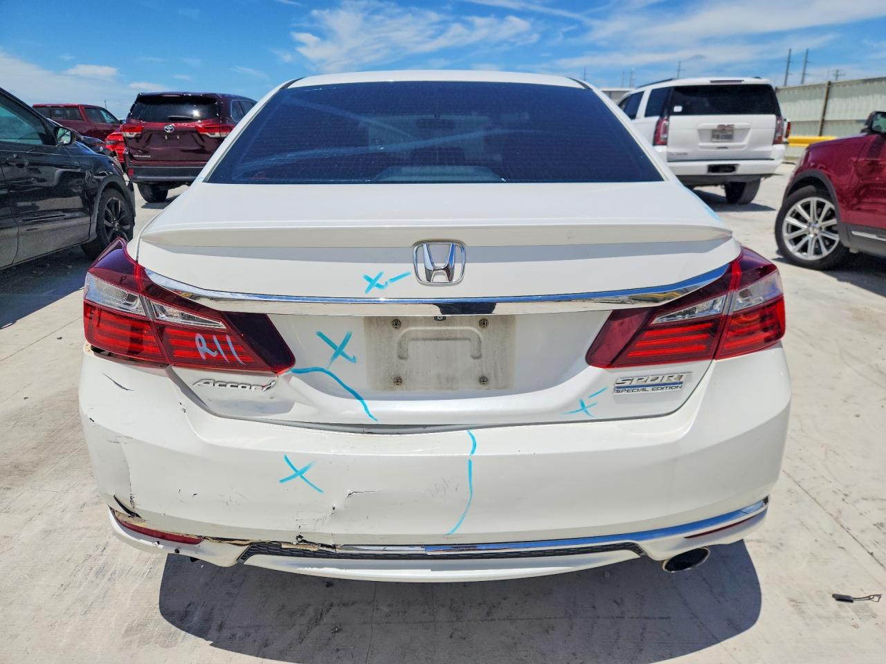 2017 HONDA ACCORD