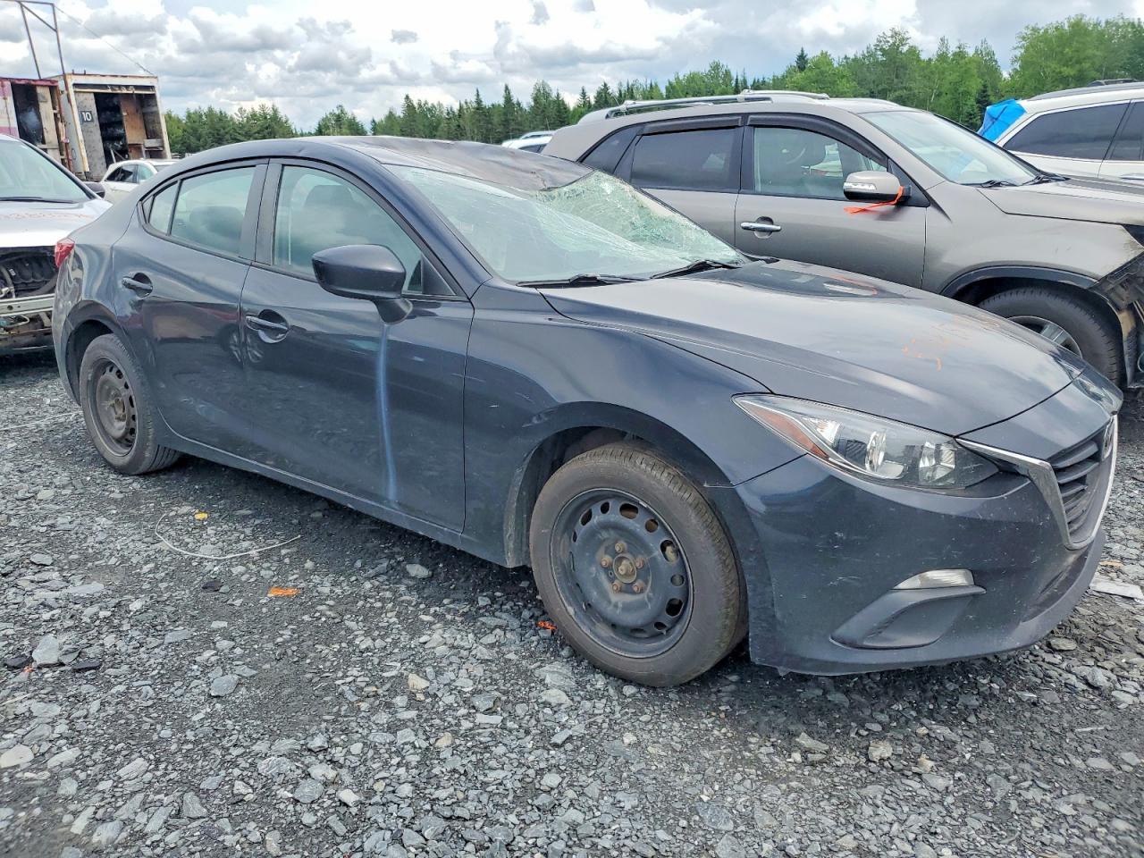 2016 MAZDA 3