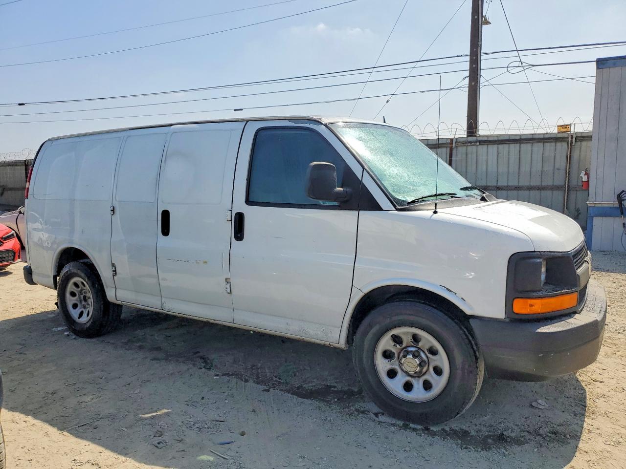 2013 CHEVROLET EXPRESS
