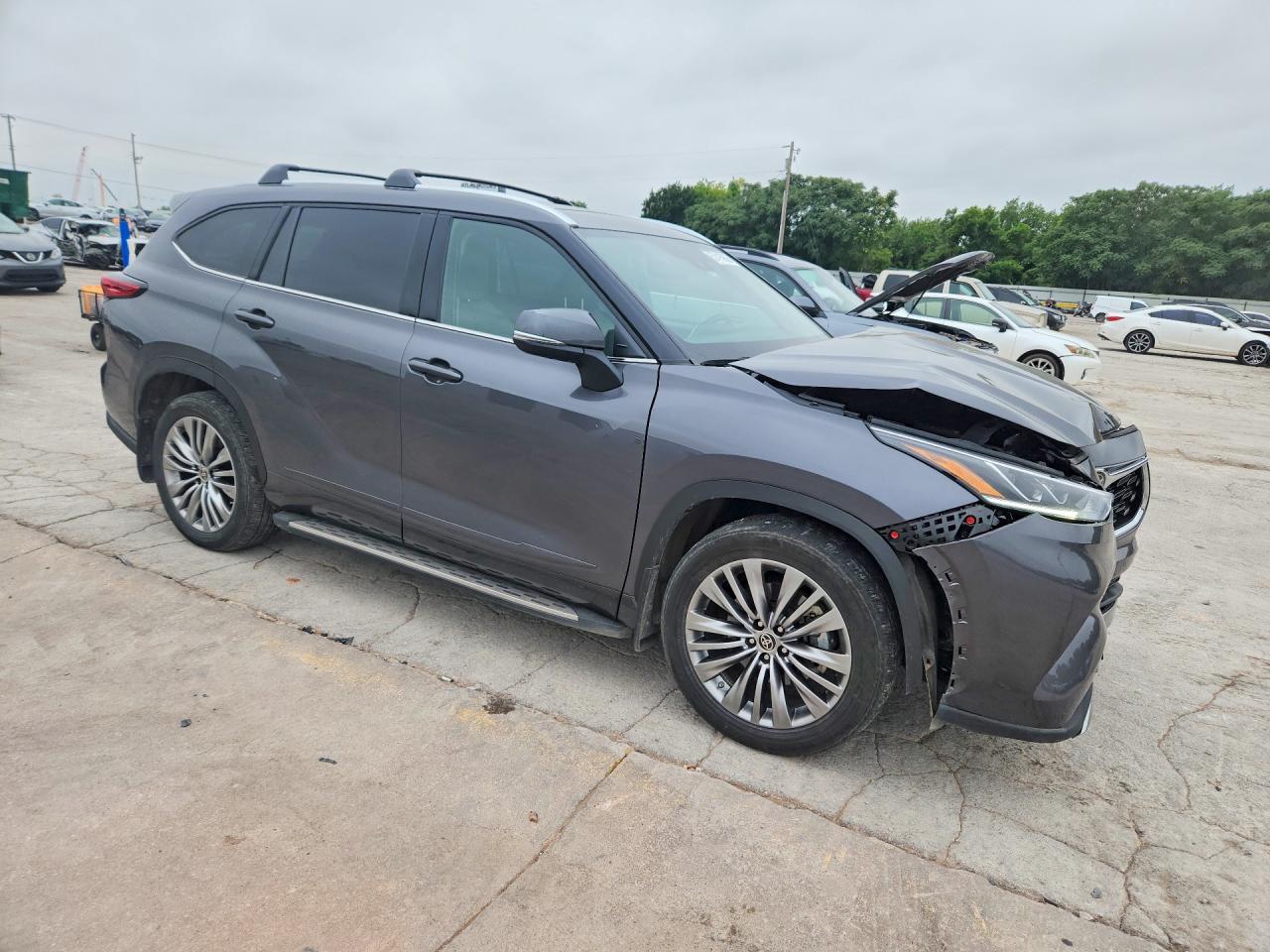 2021 TOYOTA HIGHLANDER