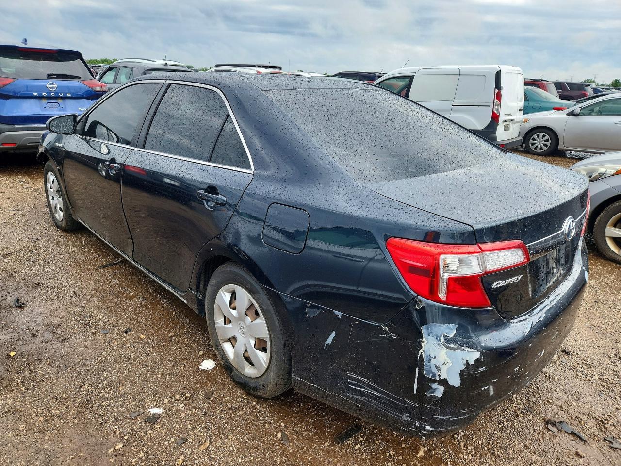 2014 TOYOTA CAMRY SOLA