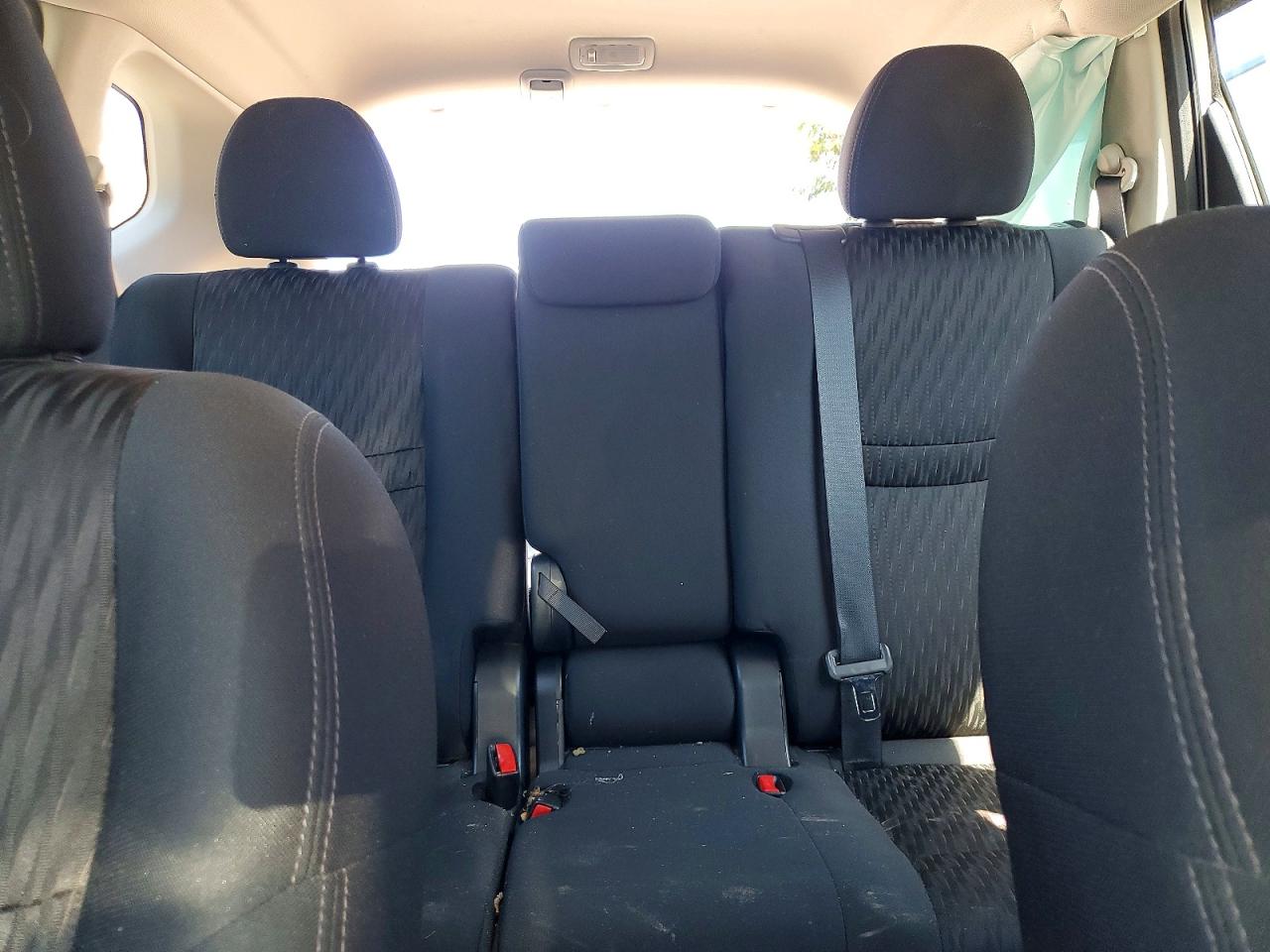 2019 NISSAN ROGUE