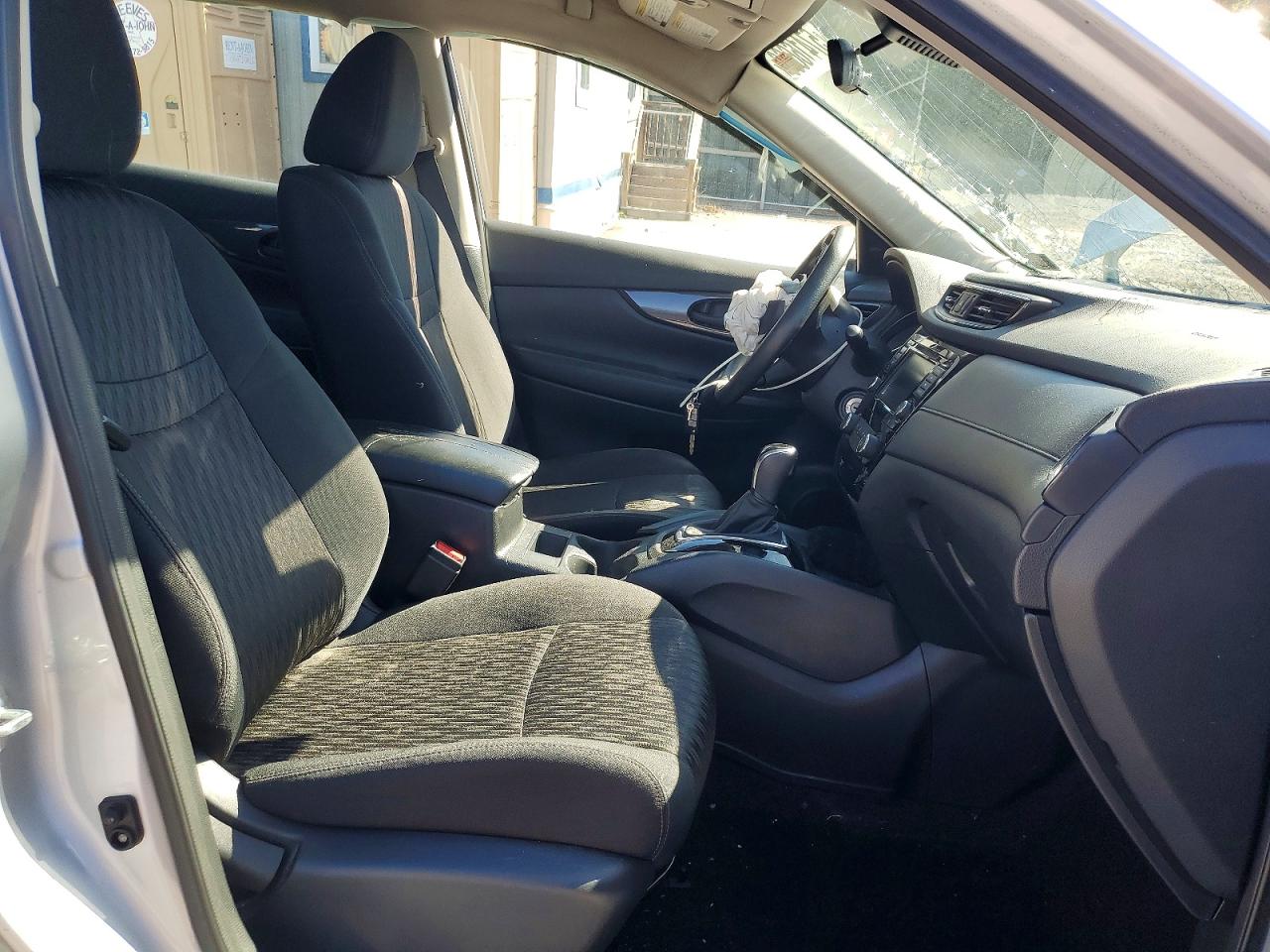 2019 NISSAN ROGUE