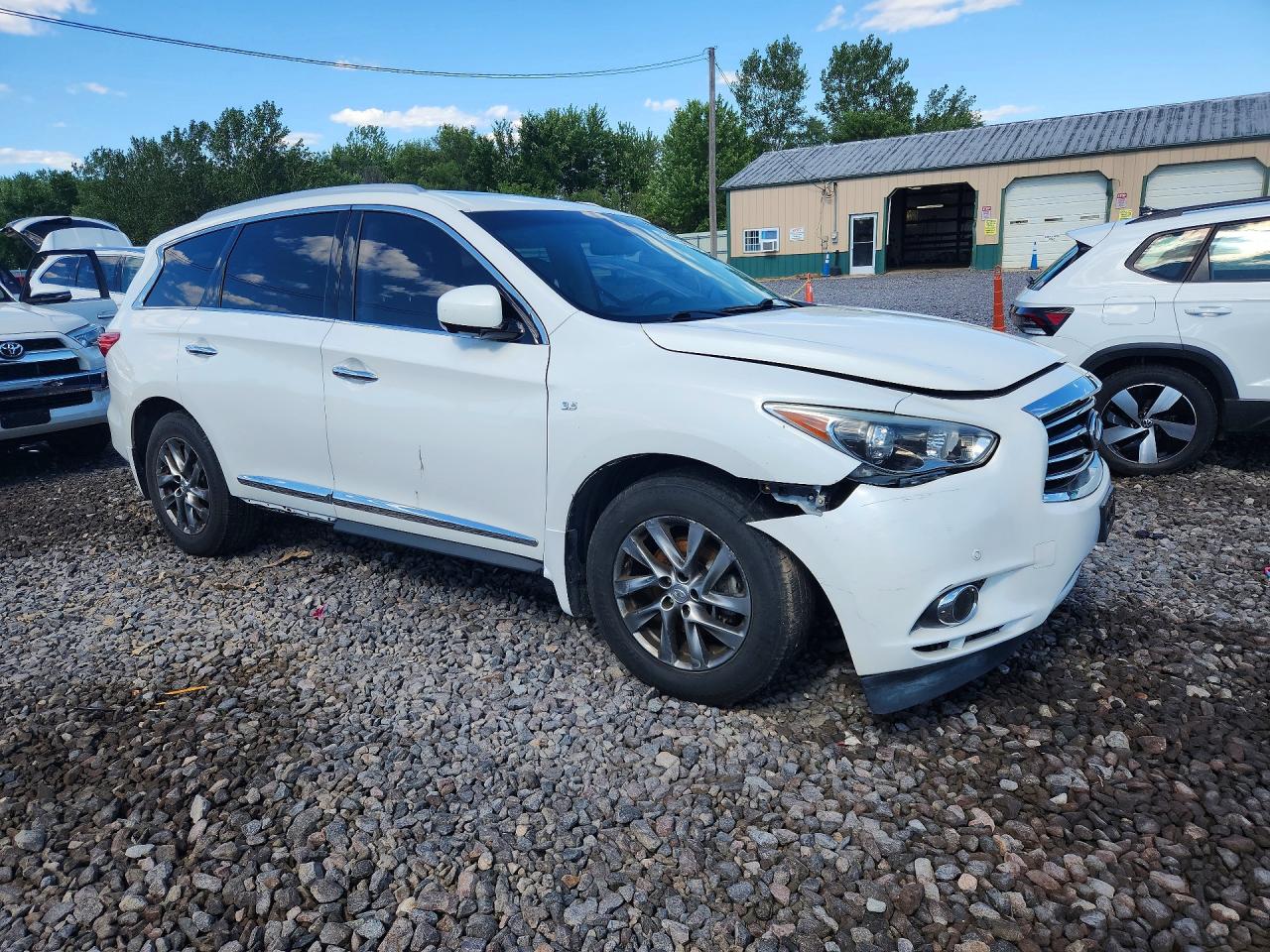 2015 INFINITI QX60