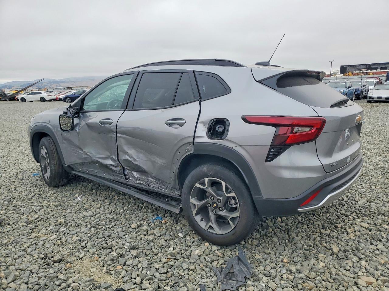 2025 CHEVROLET TRAX