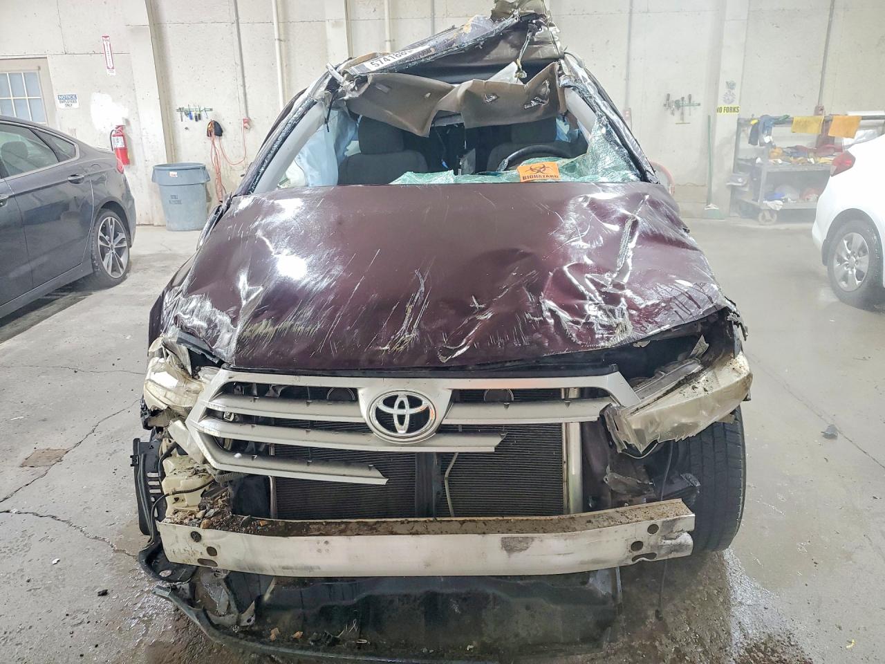2013 TOYOTA HIGHLANDER
