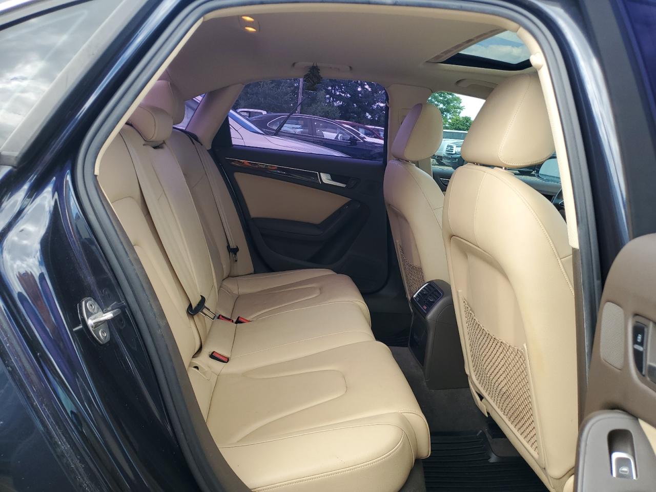 2015 AUDI A4