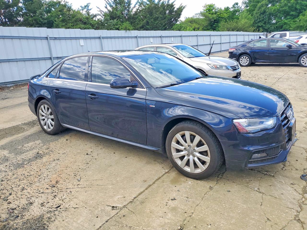 2015 AUDI A4