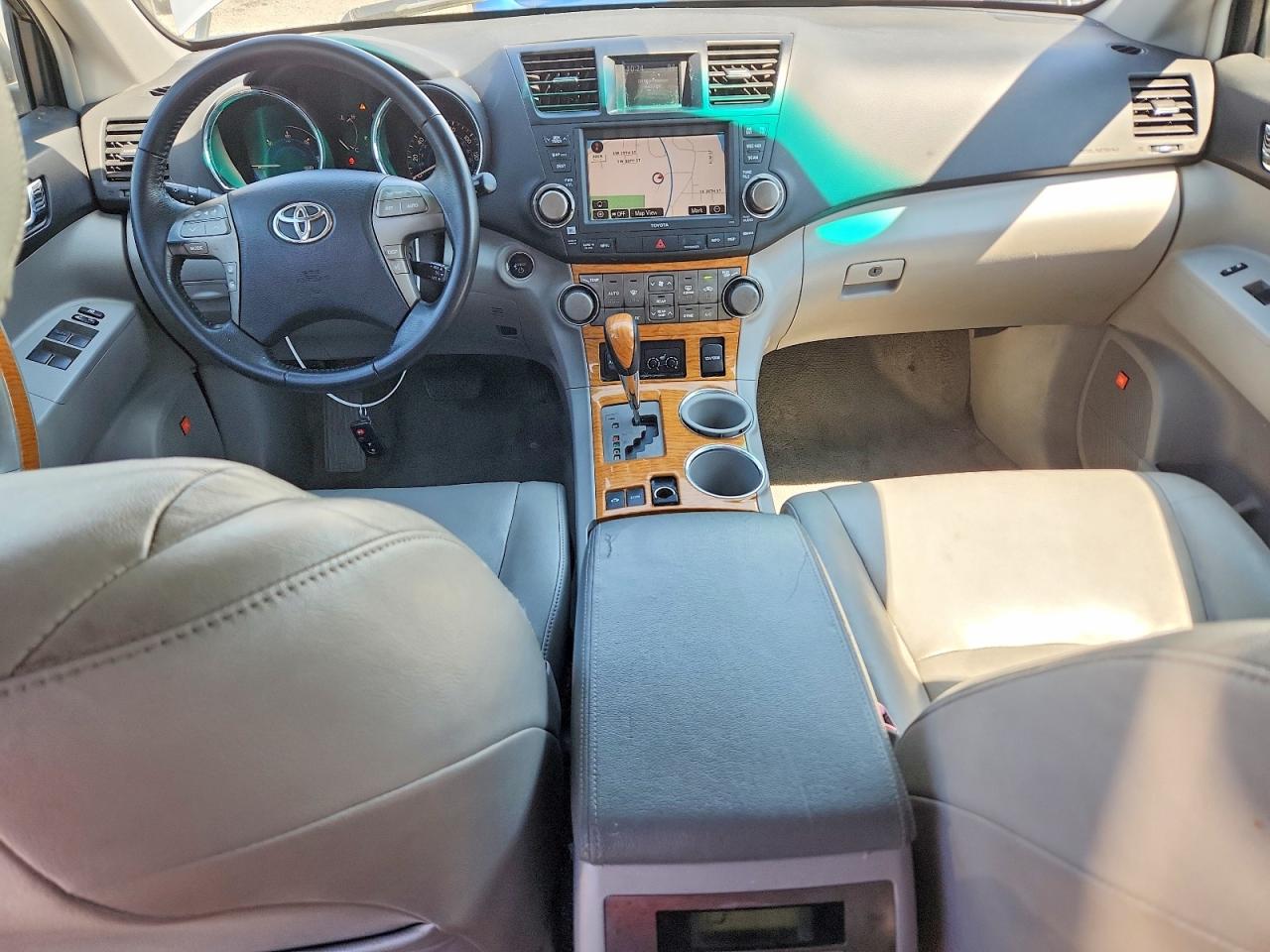 2008 TOYOTA HIGHLANDER