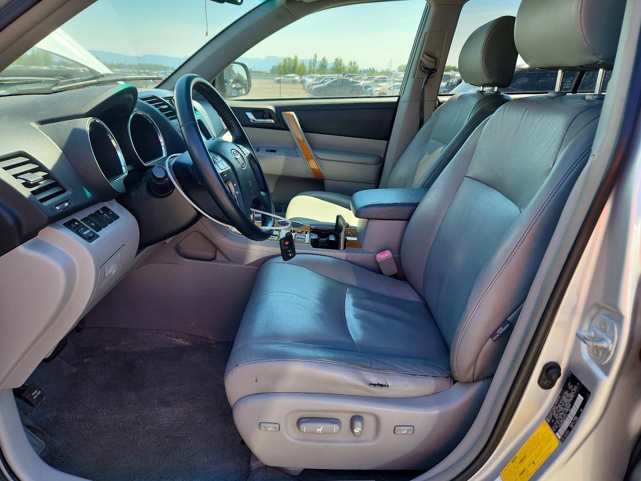 2008 TOYOTA HIGHLANDER