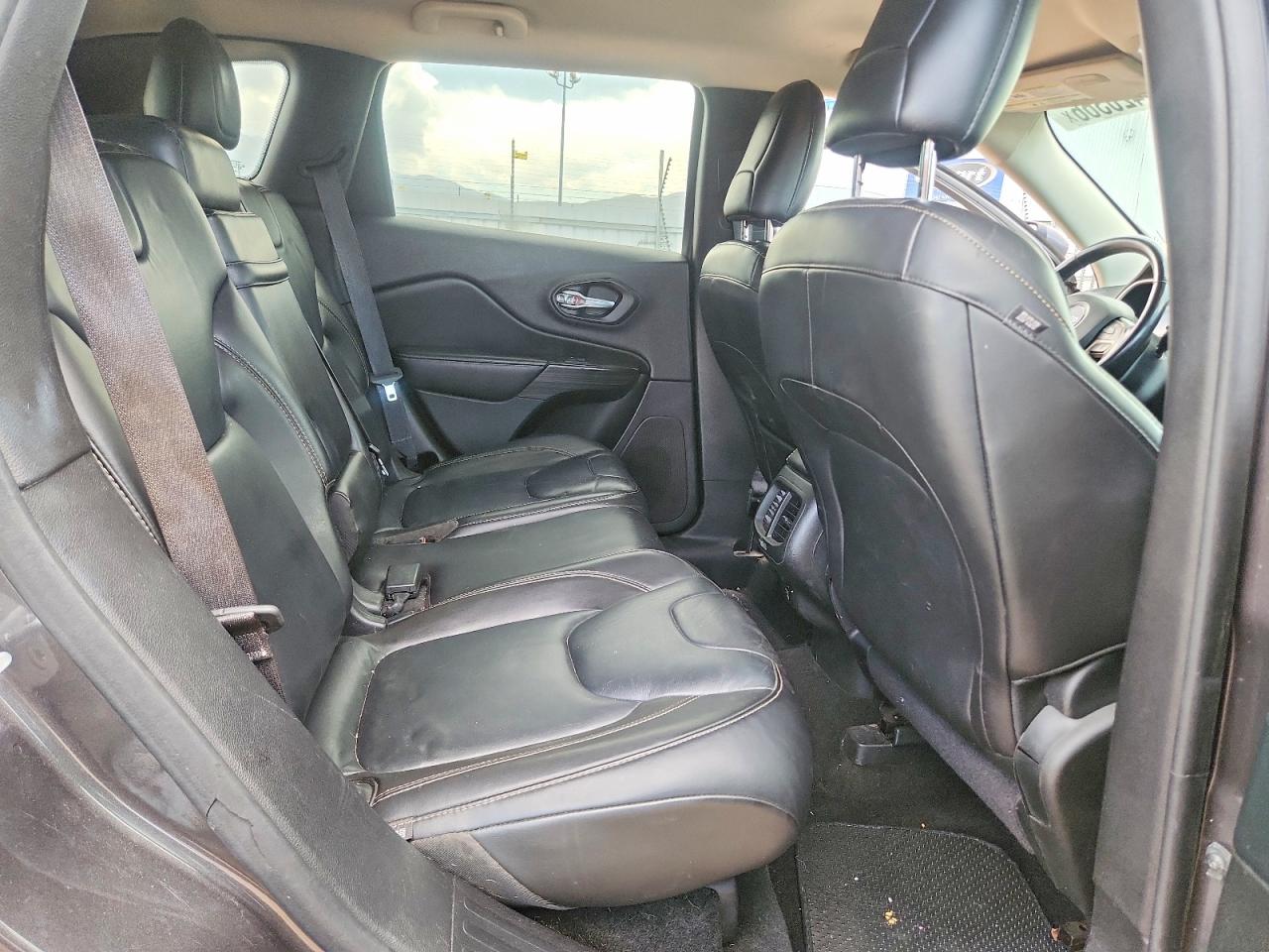 2015 JEEP CHEROKEE