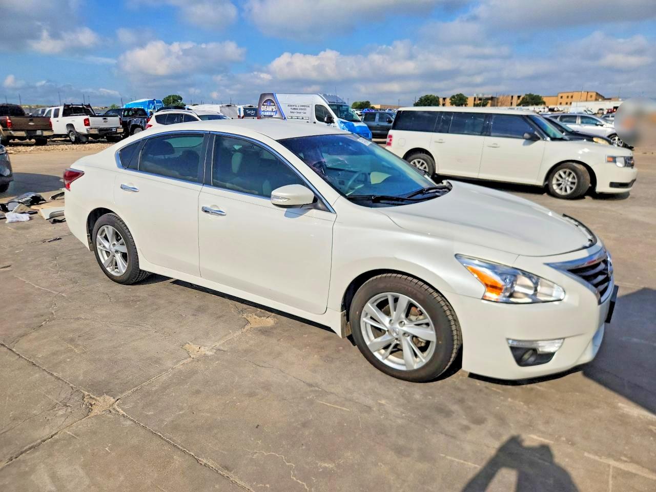 2015 NISSAN ALTIMA