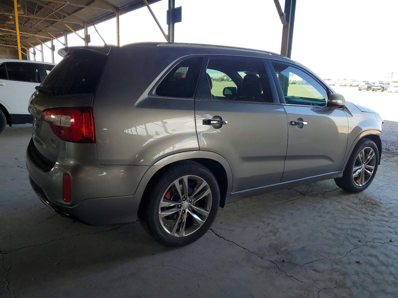2014 KIA SORENTO