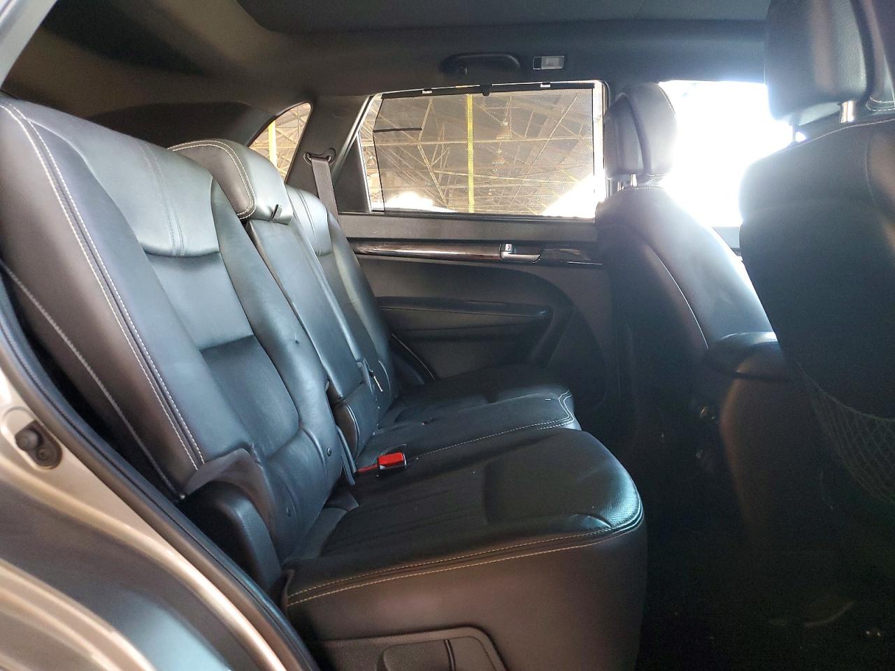 2014 KIA SORENTO