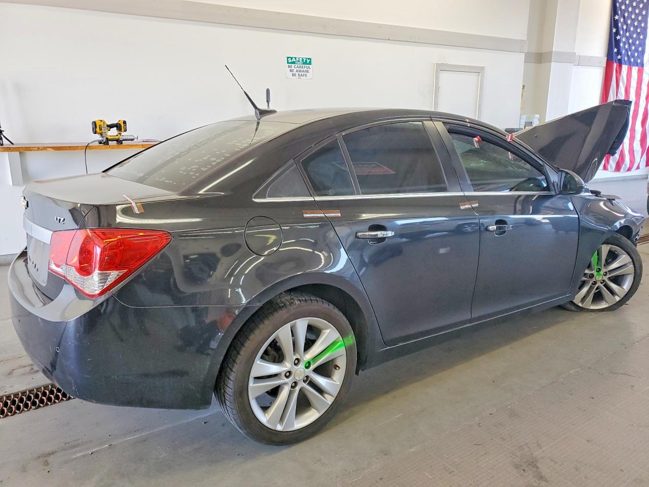 2011 CHEVROLET CRUZE