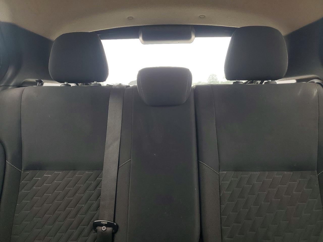 2022 NISSAN KICKS