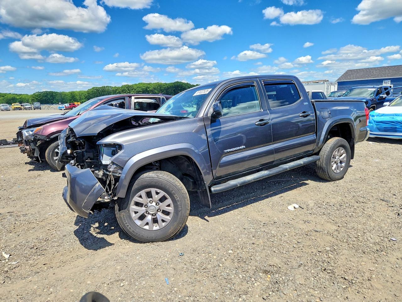 2017 TOYOTA TACOMA