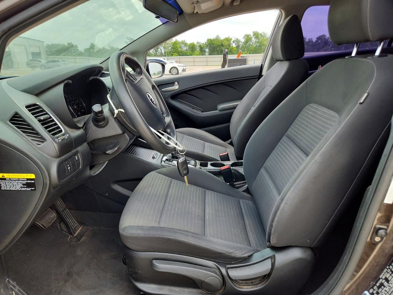 2017 KIA FORTE