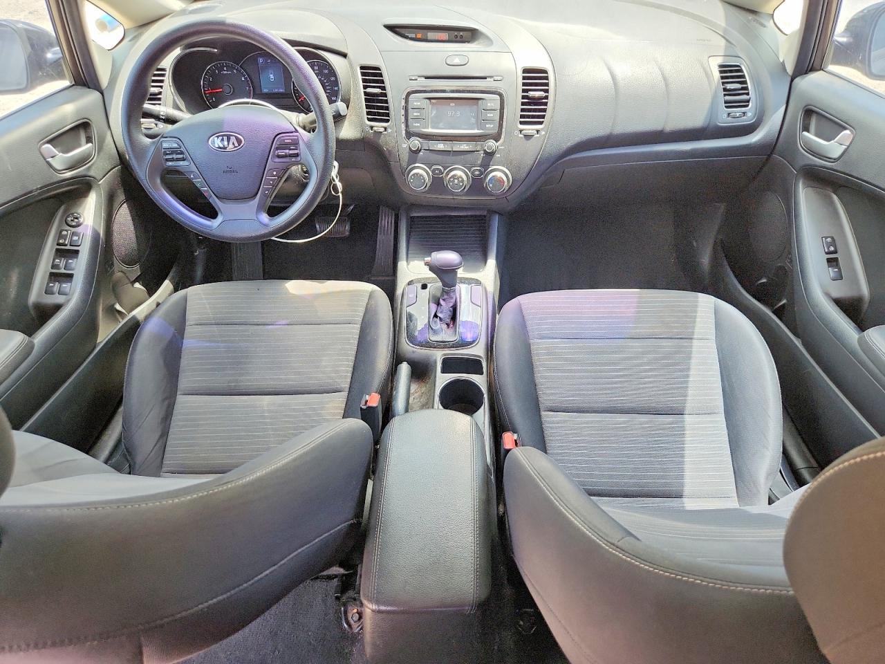 2017 KIA FORTE