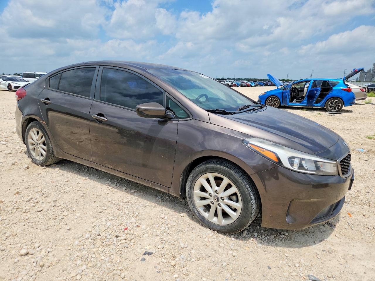 2017 KIA FORTE