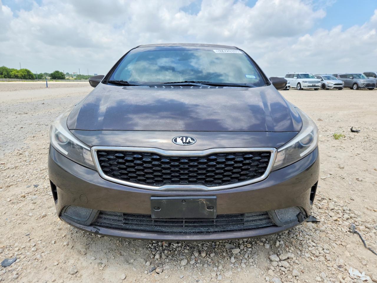 2017 KIA FORTE