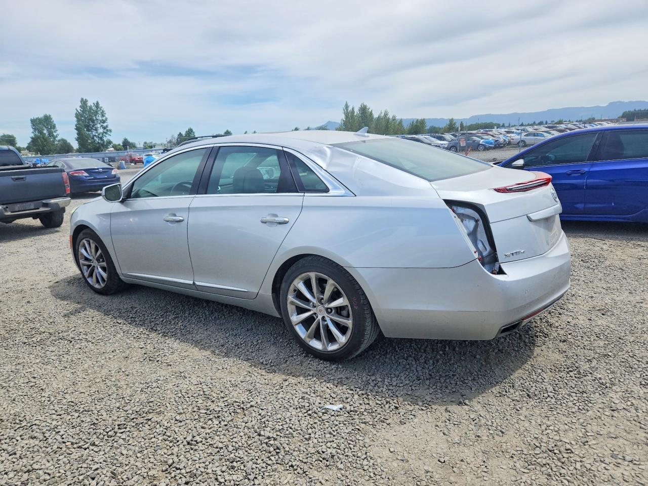 2013 CADILLAC XTS