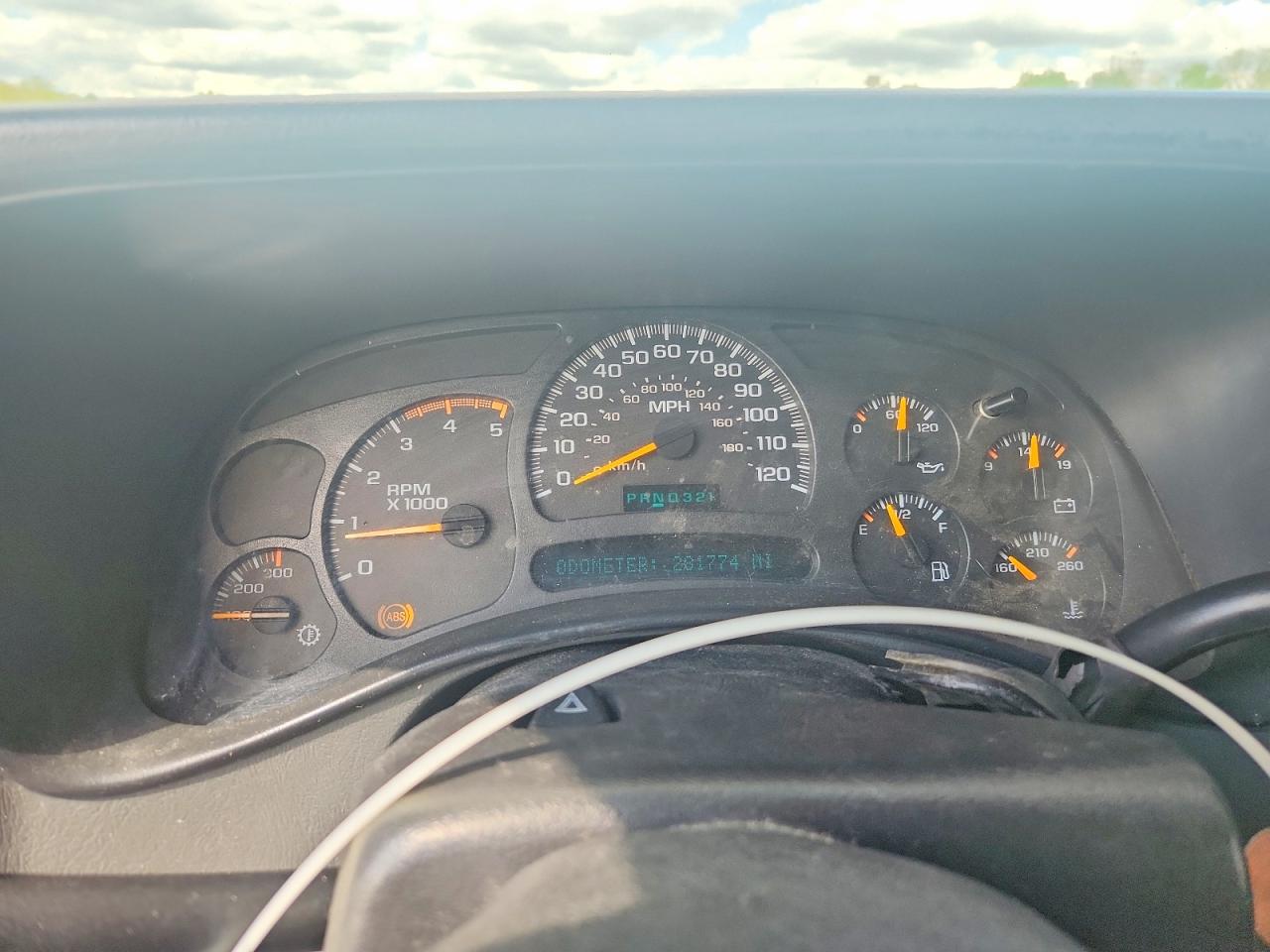 2004 CHEVROLET SILVERADO