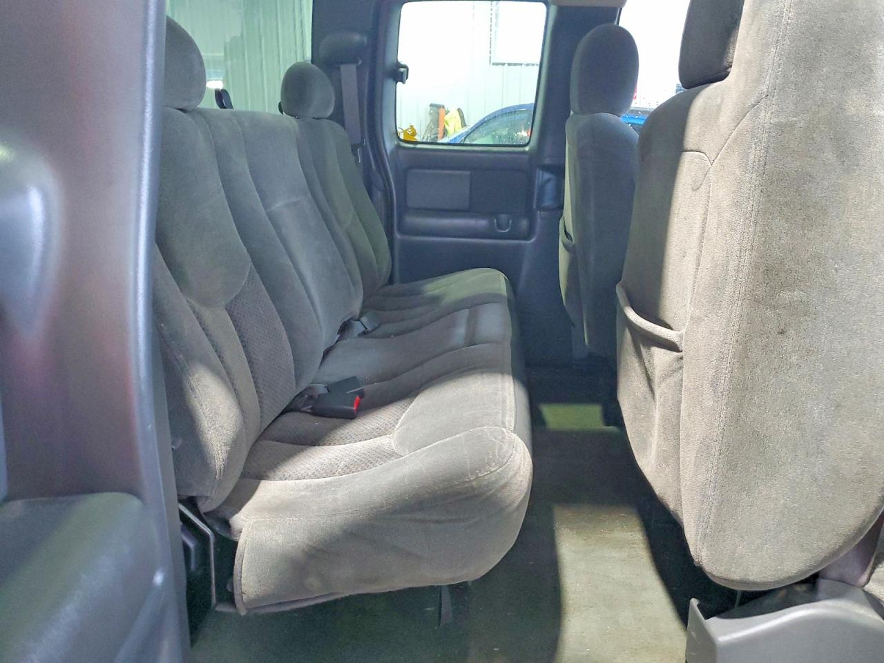 2004 CHEVROLET SILVERADO