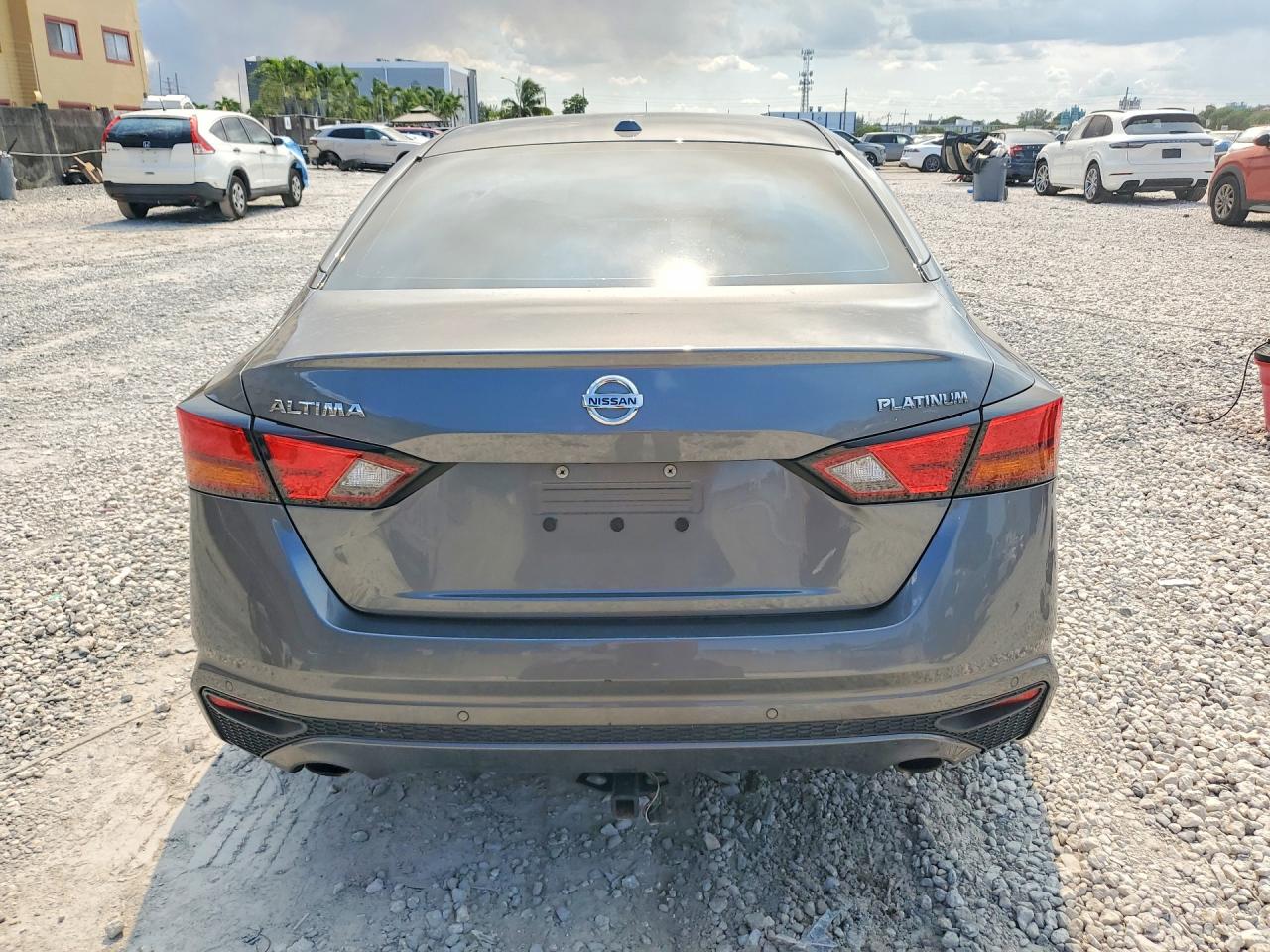 2019 NISSAN ALTIMA