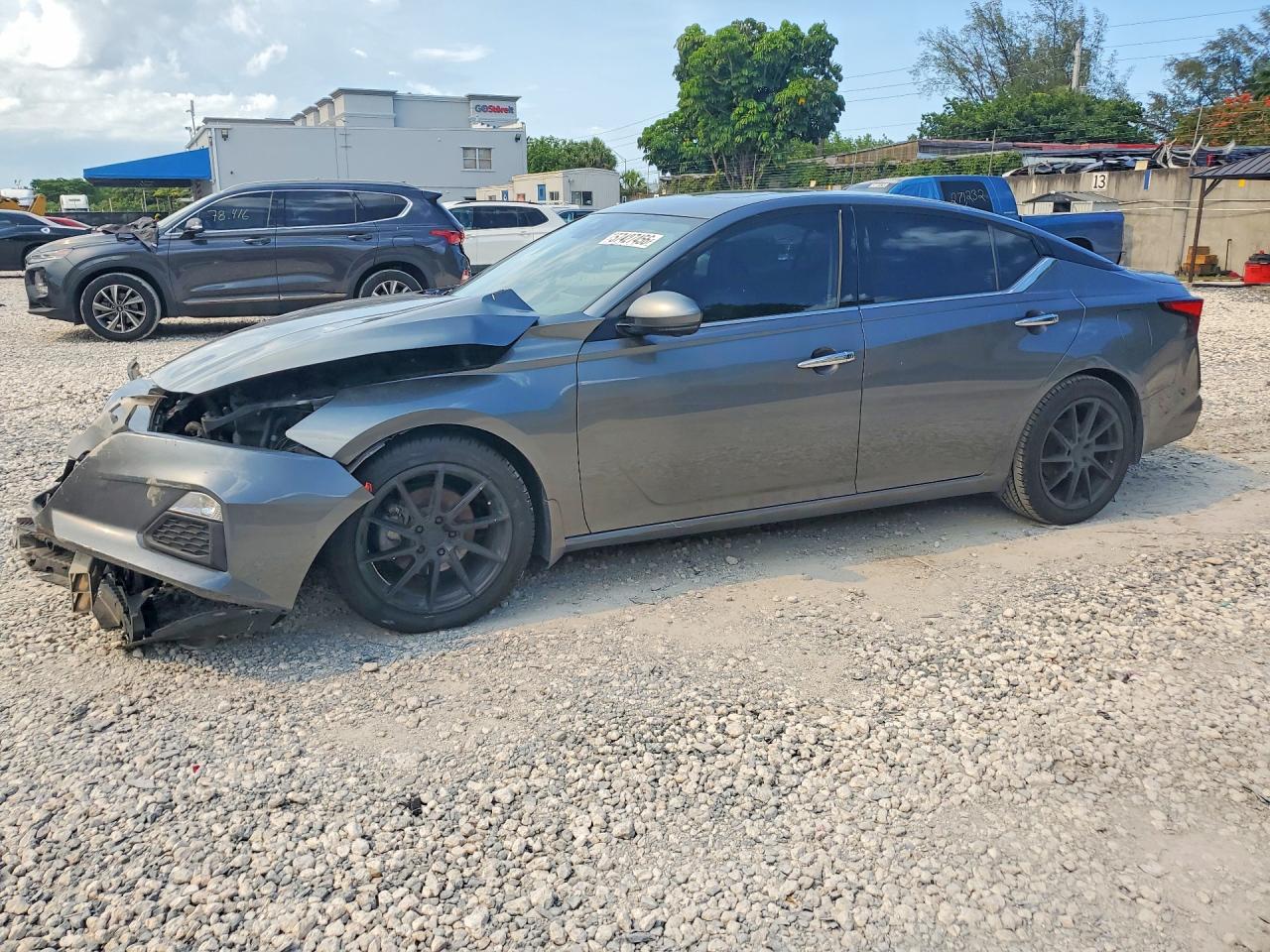 2019 NISSAN ALTIMA
