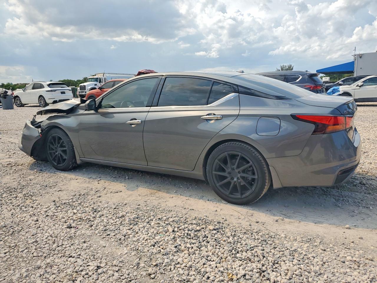 2019 NISSAN ALTIMA