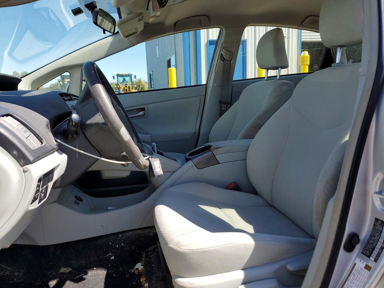 2015 TOYOTA PRIUS
