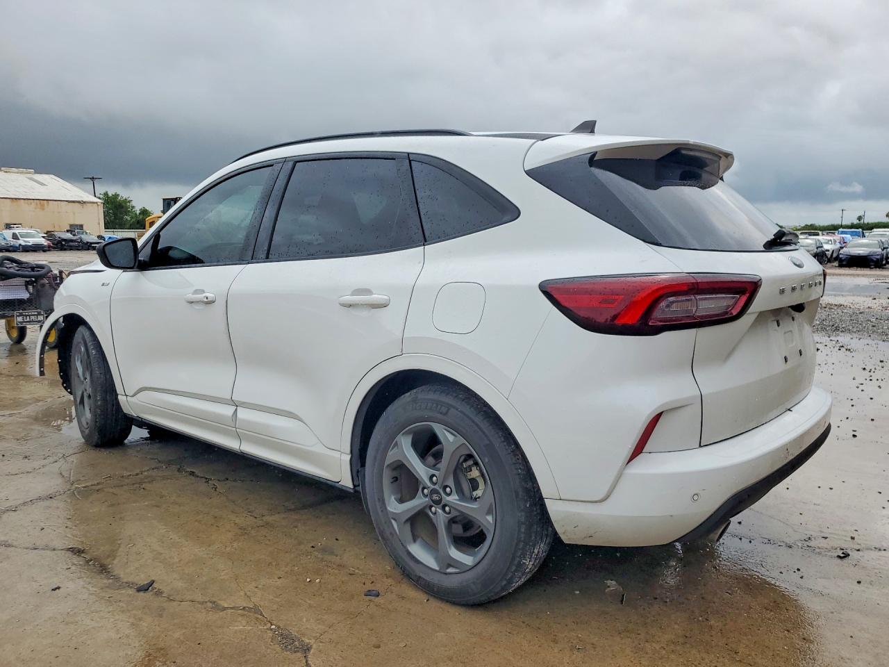 2023 FORD ESCAPE