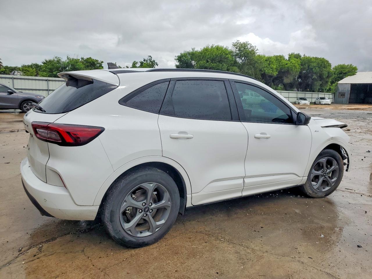 2023 FORD ESCAPE